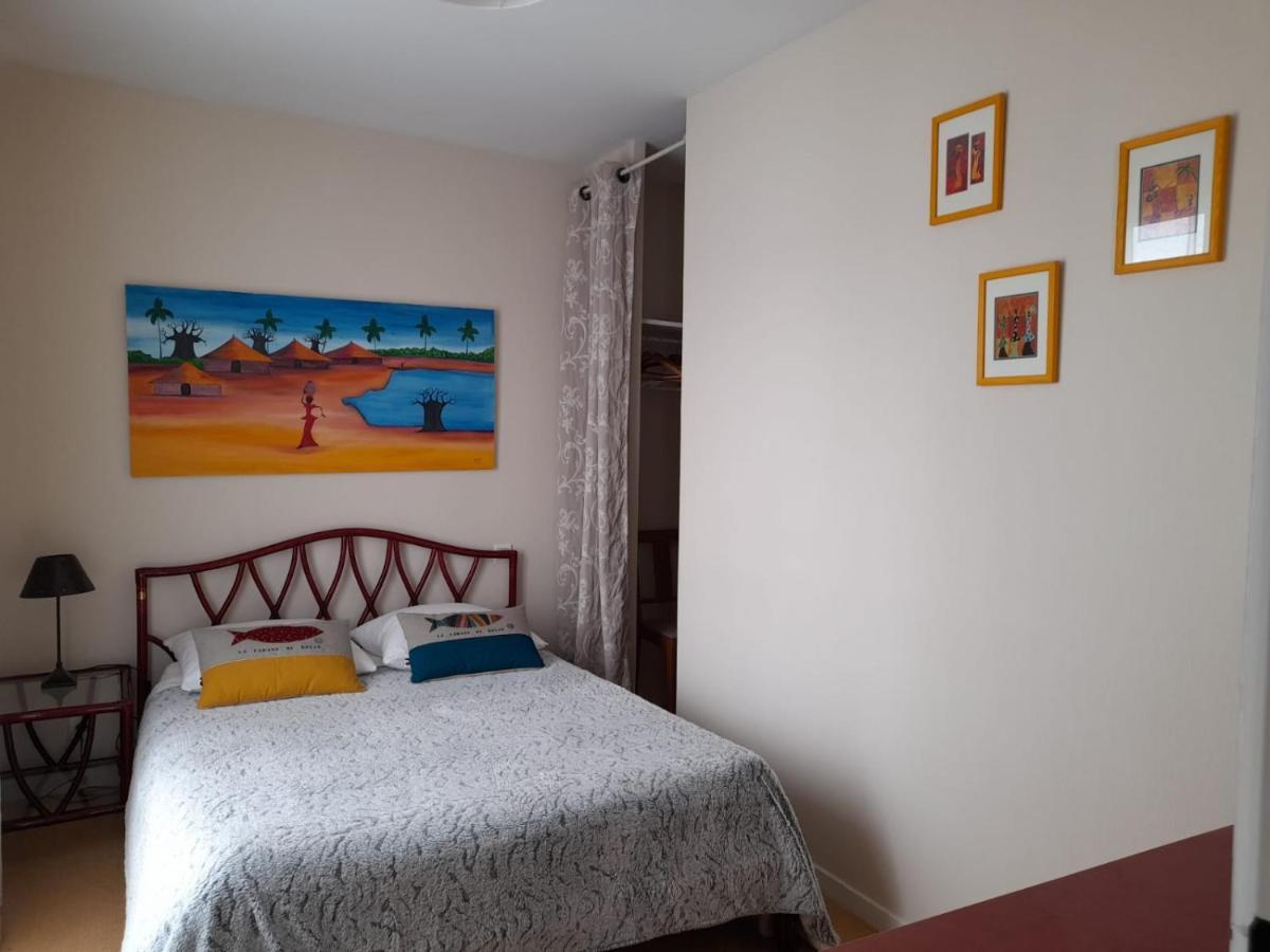 Appt Cosy 65 M2 Coeur De Ville A 150 M De La Plage Royan Exterior foto